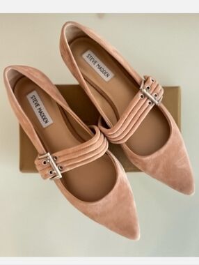 Steve Madden Tan Suede Pointed Mary Jane Buckle Flats - Size 7.5